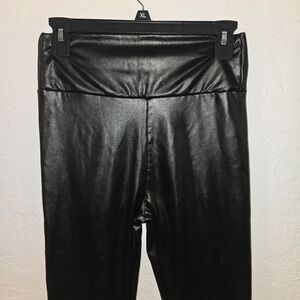 SPANX Faux Leather LEGGINGS capri stretch Black Medium 28 x 26 Sandy from Grease